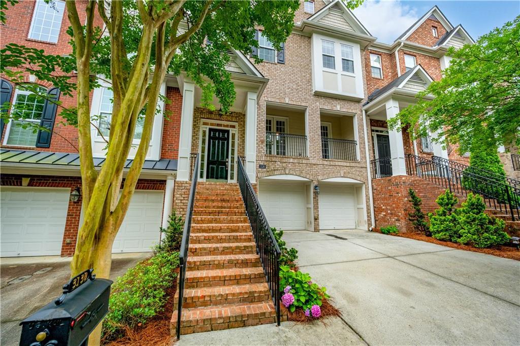 3130 Woodwalk Trace #8, Atlanta, GA 30339