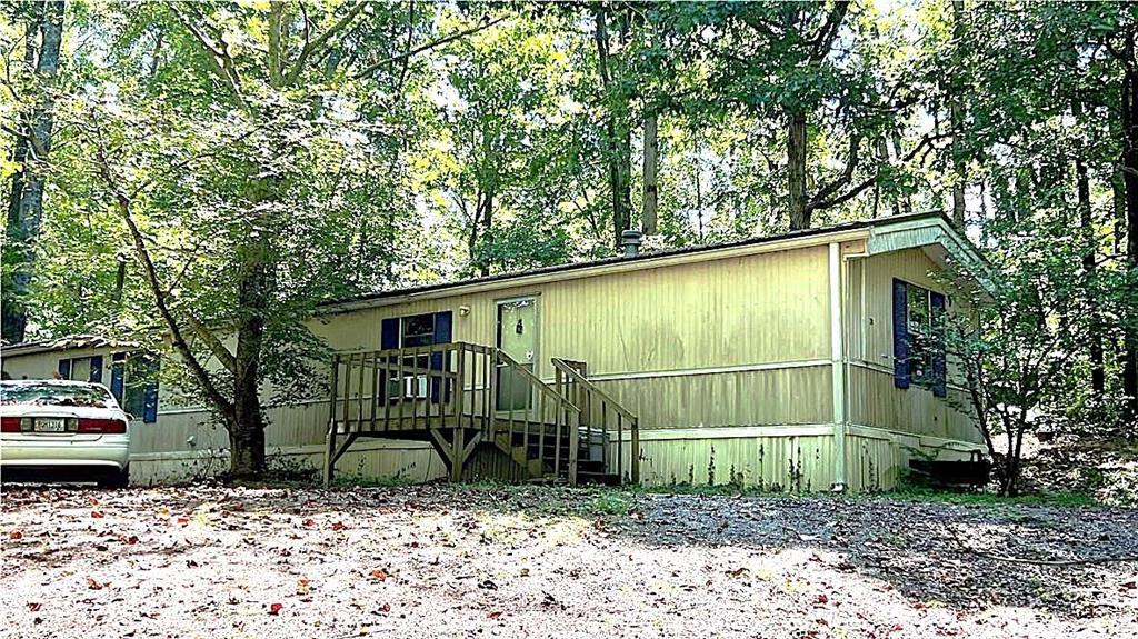 120 Eagles Nest Tr., Ball Ground, GA 30107