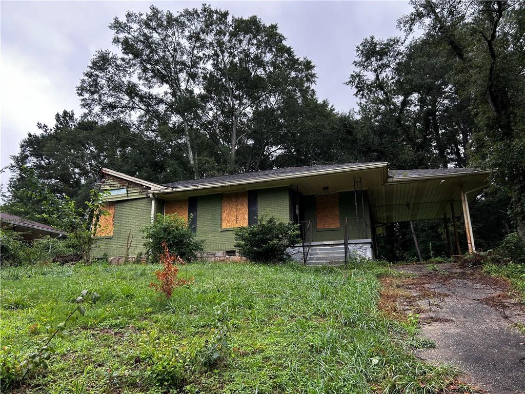2332 Pinewood Dr., Decatur, GA 30032