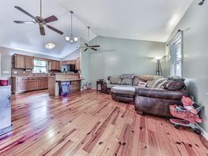 688 Twin Mountain Lake Dr., Talking Rock, GA 30175
