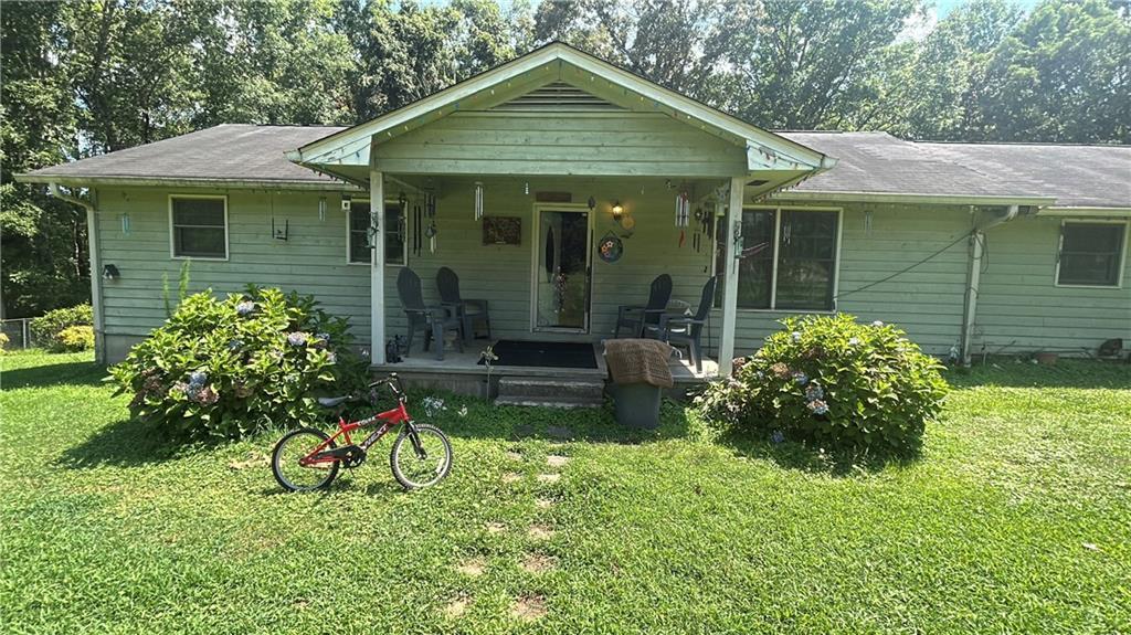 571 Currahee Ln., Toccoa, GA 30577