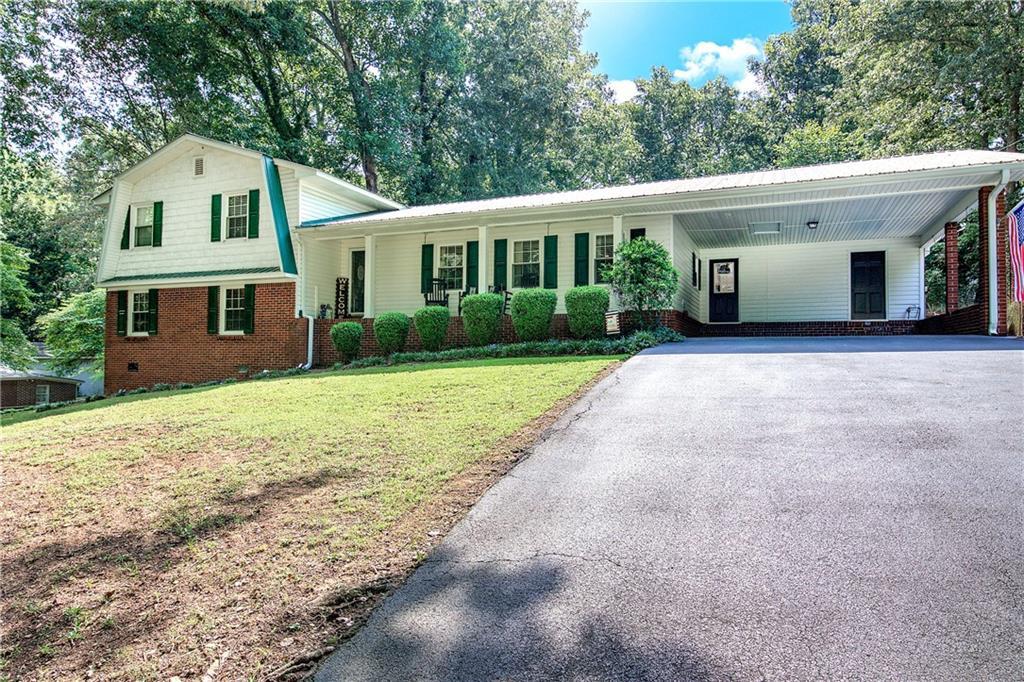 107 Garden Hill Dr., Calhoun, GA 30701