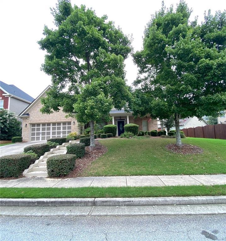 612 Baymist Ct., Loganville, GA 30052