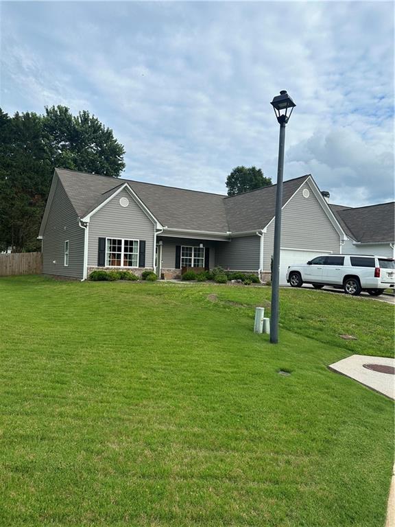48 Burts Crossing Dr., Dawsonville, GA 30534