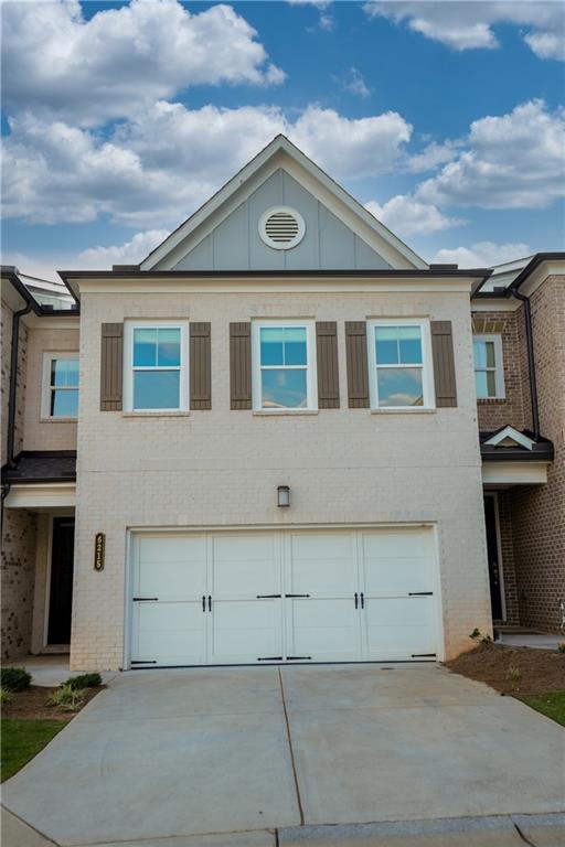 6215 Merrill View Ln., Alpharetta, GA 30004