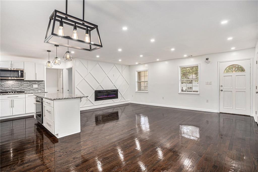 2760 Swansea Ct., College Park, GA 30349