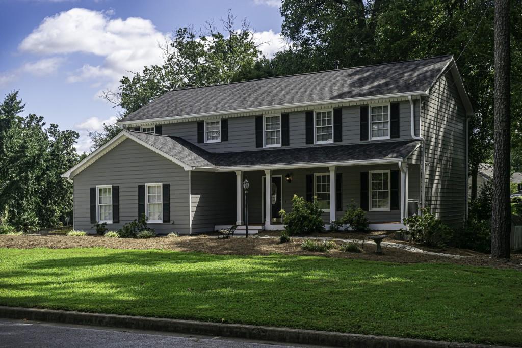 1043 Wash Lee Dr., Lilburn, GA 30047