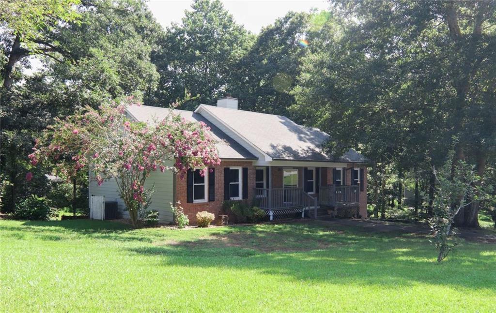 1760 Mountain Ash Ct., Dacula, GA 30019