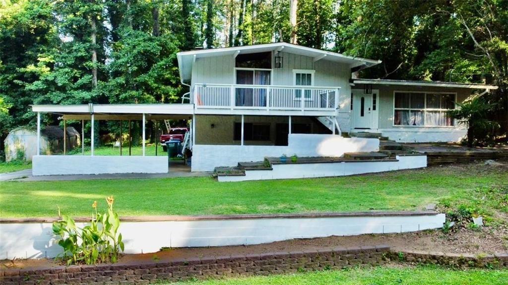 4882 Rock Haven Dr., Lilburn, GA 30047