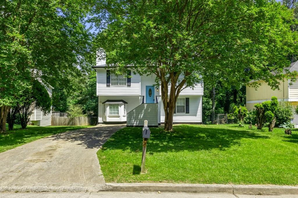 5250 Forest Downs Ln., Atlanta, GA 30349