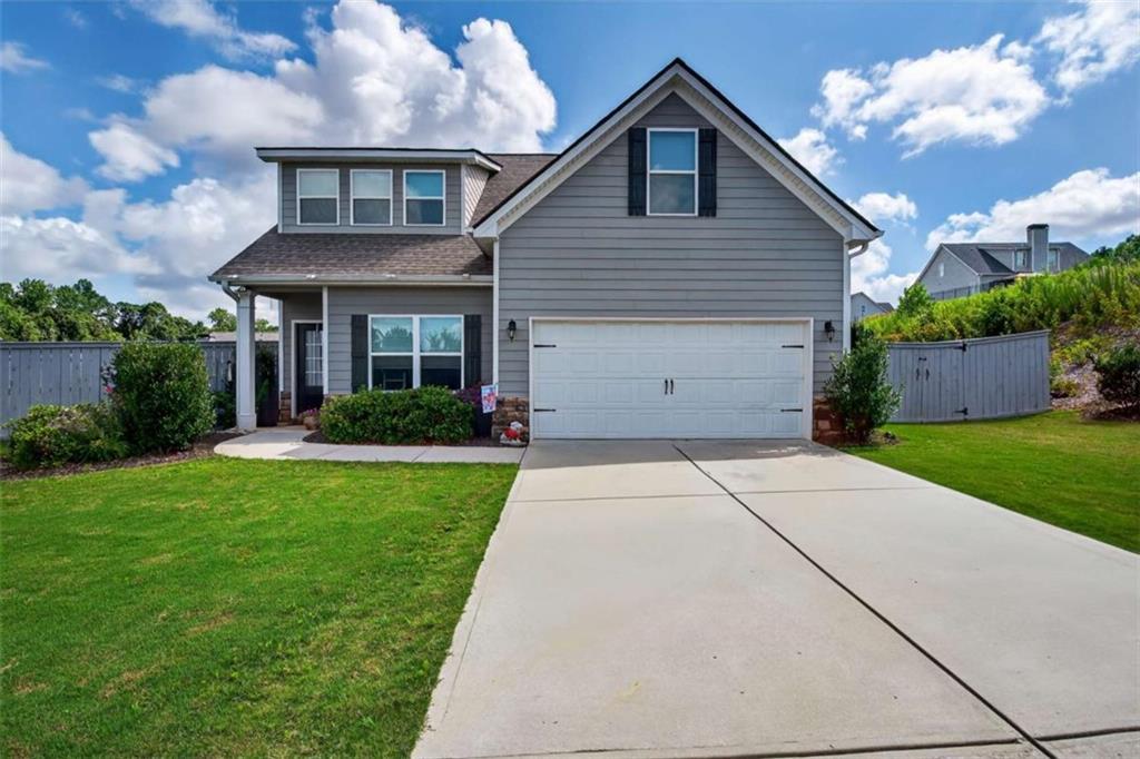 824 Winscape Ln., Cornelia, GA 30531