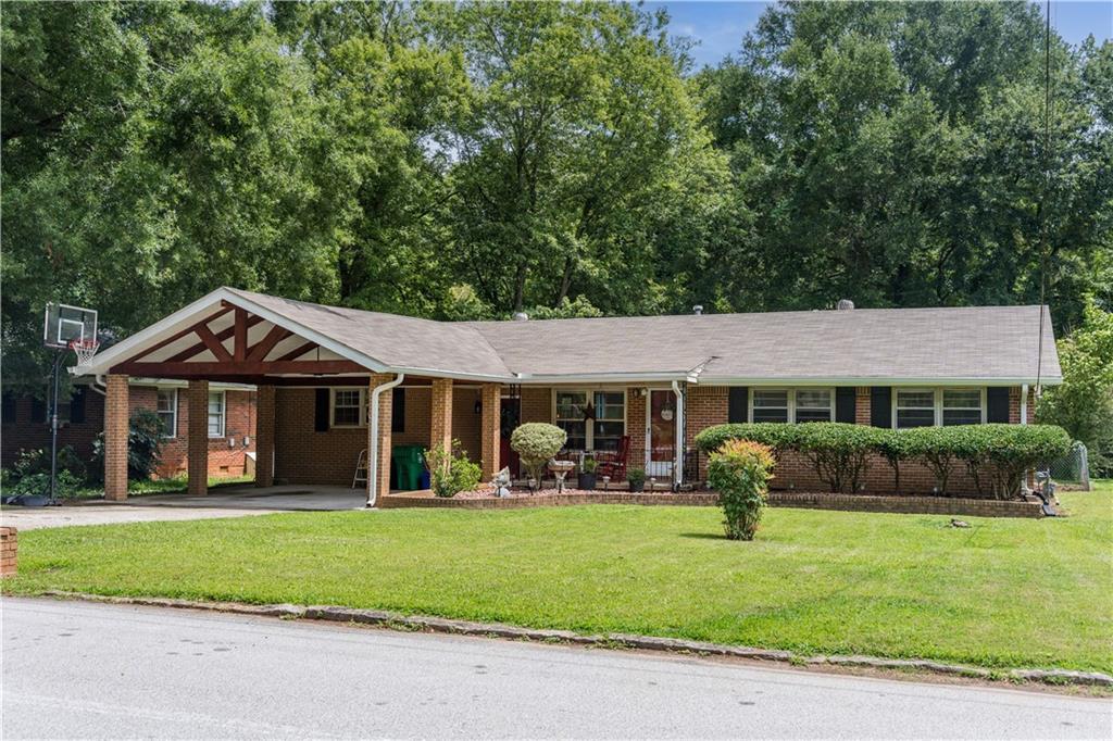 2889 Concord Dr., Decatur, GA 30033
