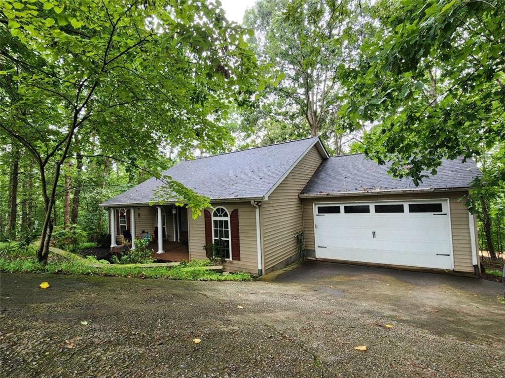 6037 Fair Haven Hill Rd., Gainesville, GA 30506