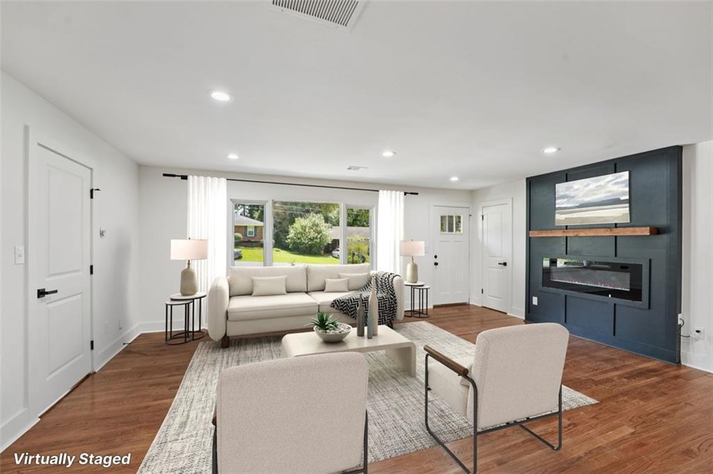 891 Daniell Dr., Smyrna, GA 30080