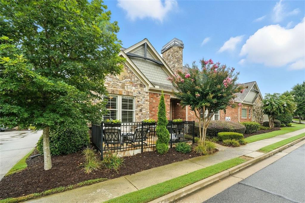 29 Cedarcrest Village Ct., Acworth, GA 30101