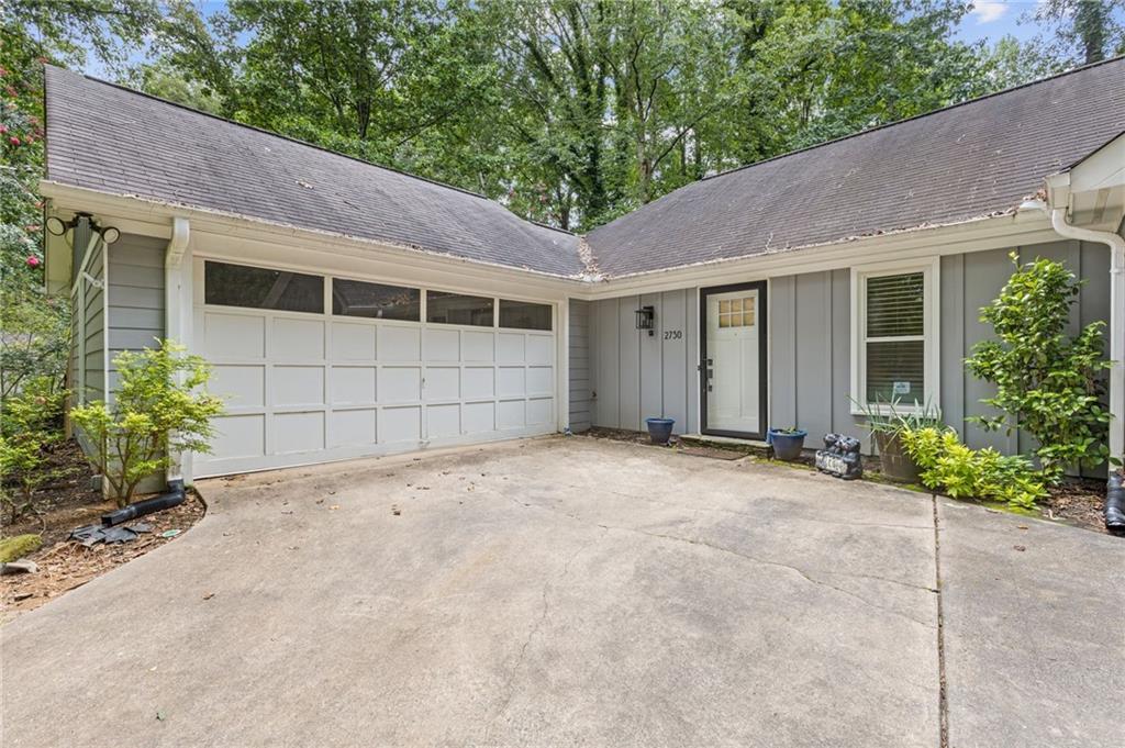 2730 Brook Valley Dr., Cumming, GA 30041