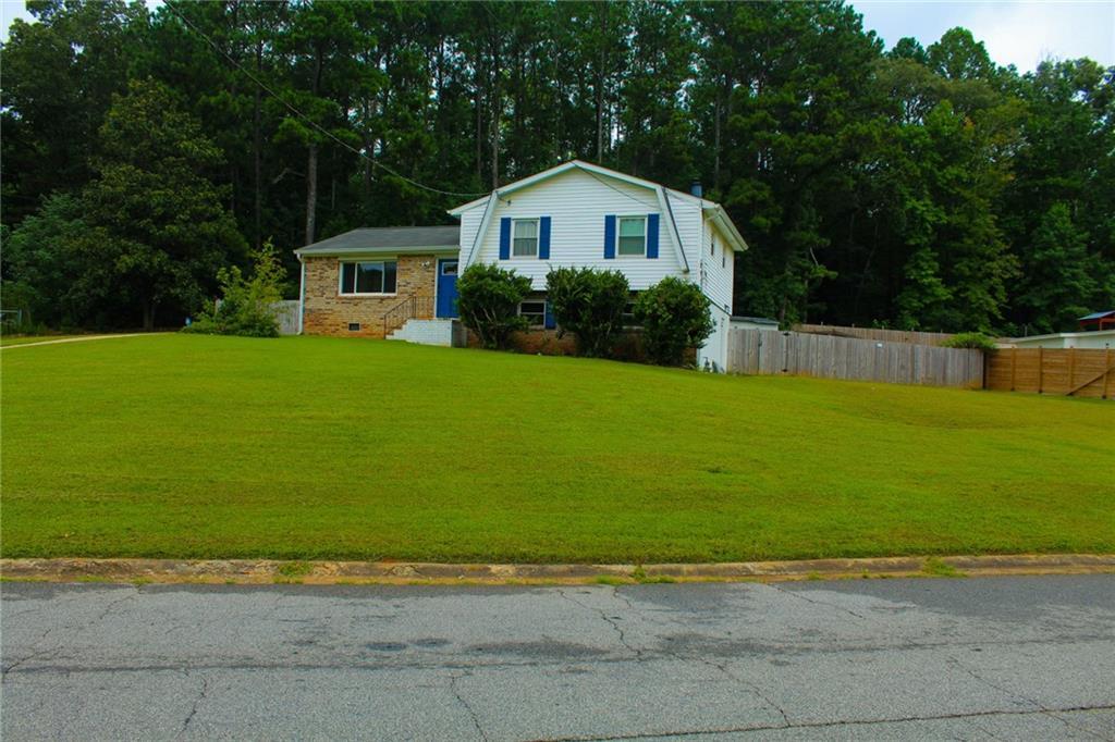 624 Village Lane Dr., Marietta, GA 30060
