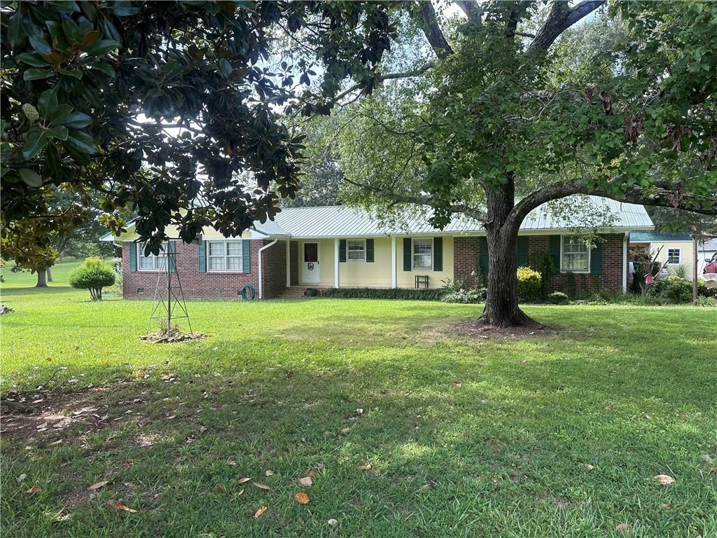 605 Gates Dr., Rockmart, GA 30153