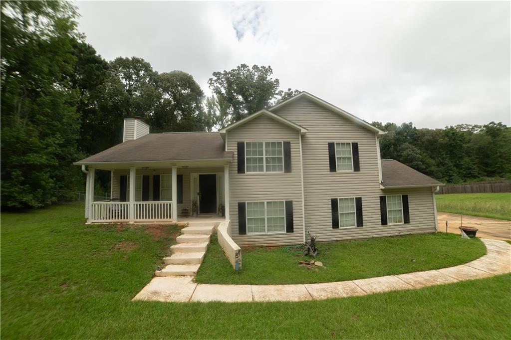 46 River Mist Dr., Lagrange, GA 30240
