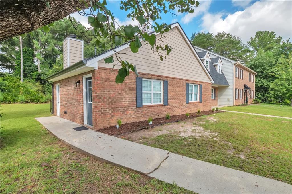 6464 River Park Dr., Riverdale, GA 30274
