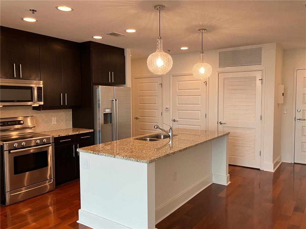 1080 Peachtree St. #2915, Atlanta, GA 30309