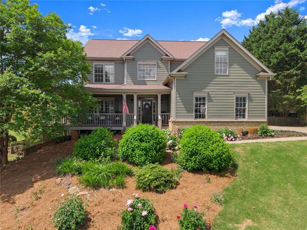 8815 Stone River Dr., Gainesville, GA 30506