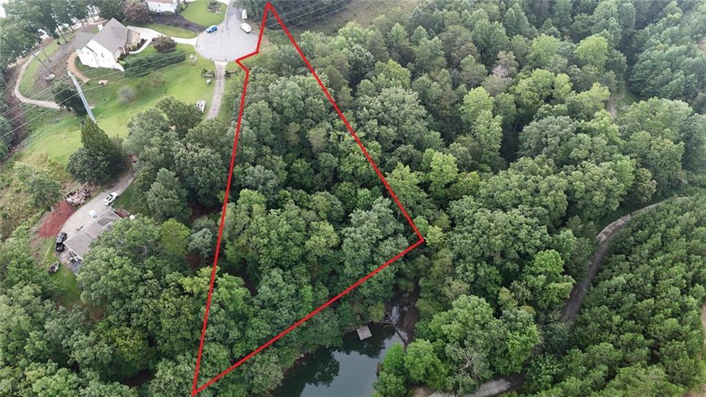 6077 Wellington Ave., Gainesville, GA 30506