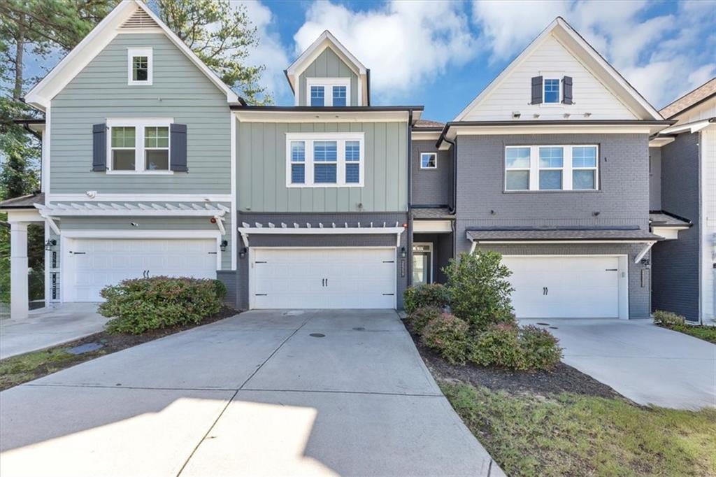 2559 Oakbourne Ln., Smyrna, GA 30080