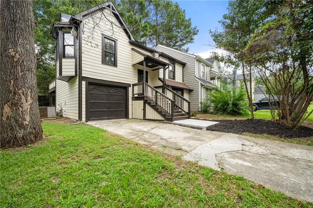 8119 Woodlake Dr., Riverdale, GA 30274