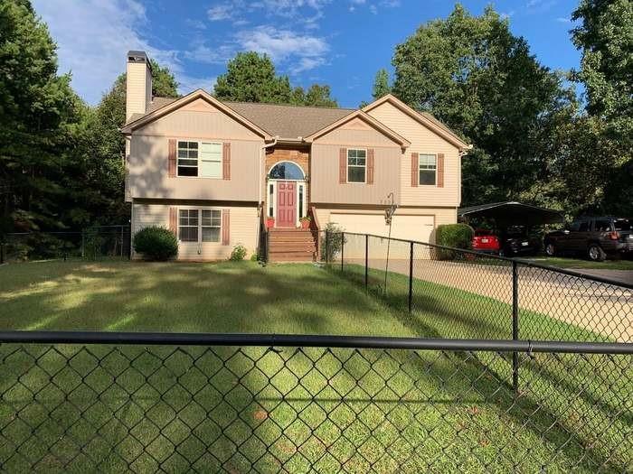 3509 Looper Lake Rd., Gainesville, GA 30506