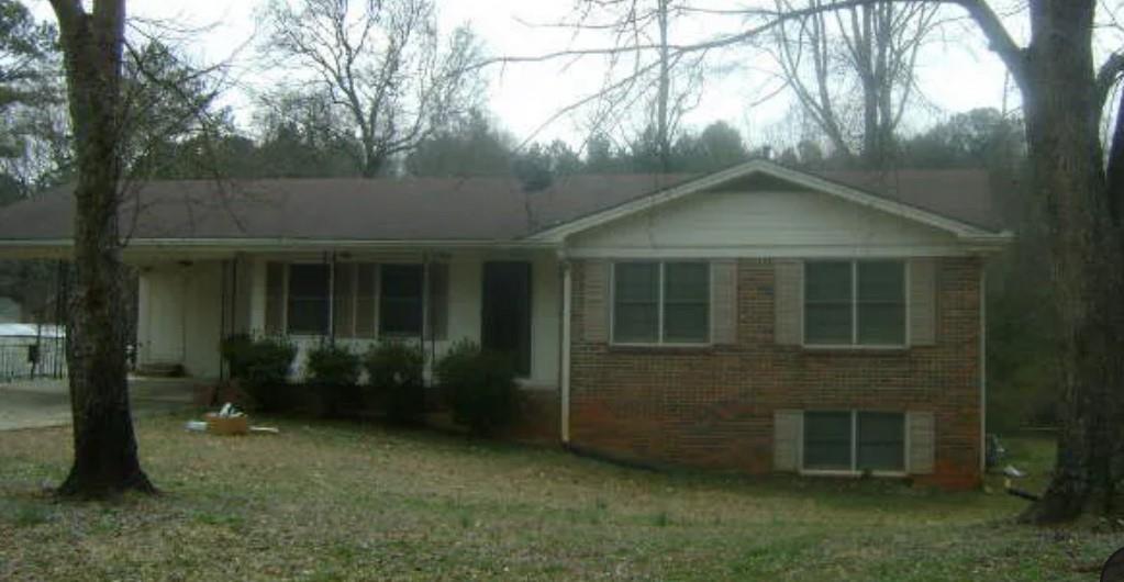 945 Doeskin Dr., Conyers, GA 30012