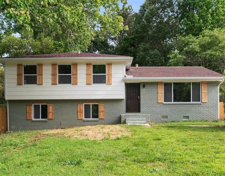 8432 Magnolia Dr., Jonesboro, GA 30238