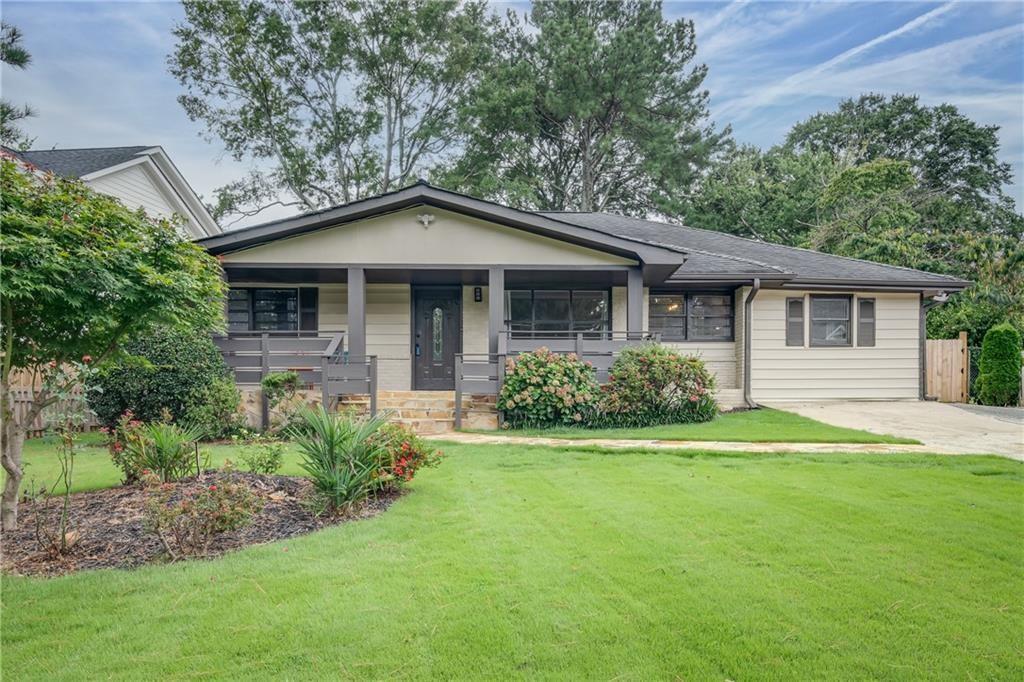 1899 Raven Hill Dr., Brookhaven, GA 30319
