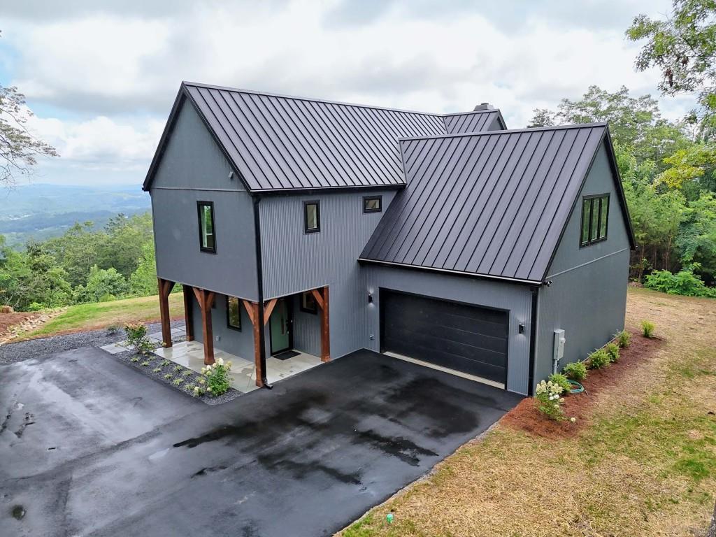 994 Winding View Tr., Clayton, GA 30525