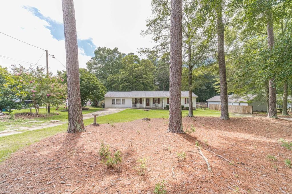 2737 Camp Mitchell Rd., Loganville, GA 30052