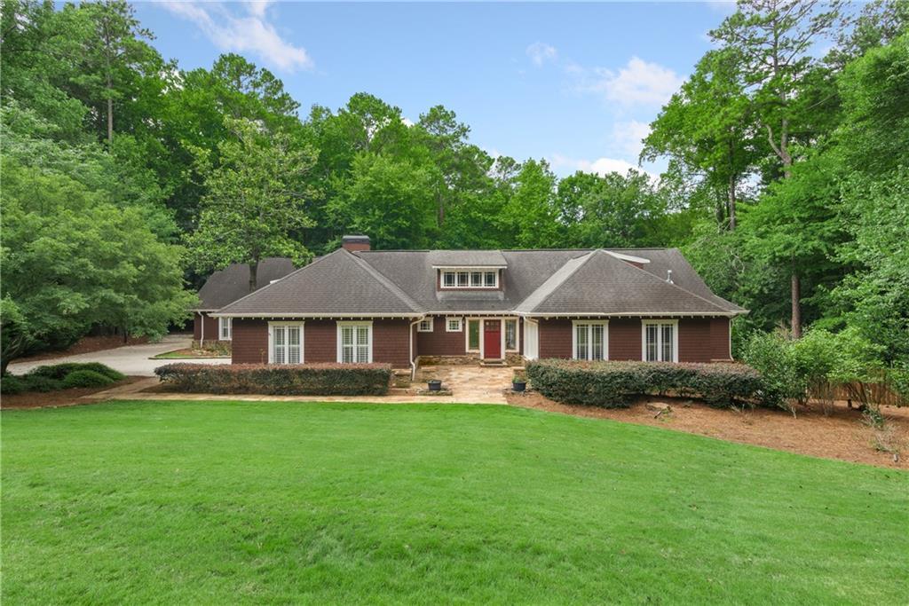 1490 Chevron Dr., Atlanta, GA 30350