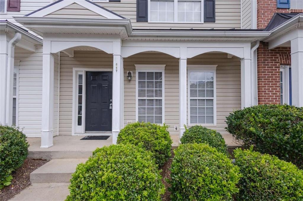 647 Kenridge Dr., Suwanee, GA 30024