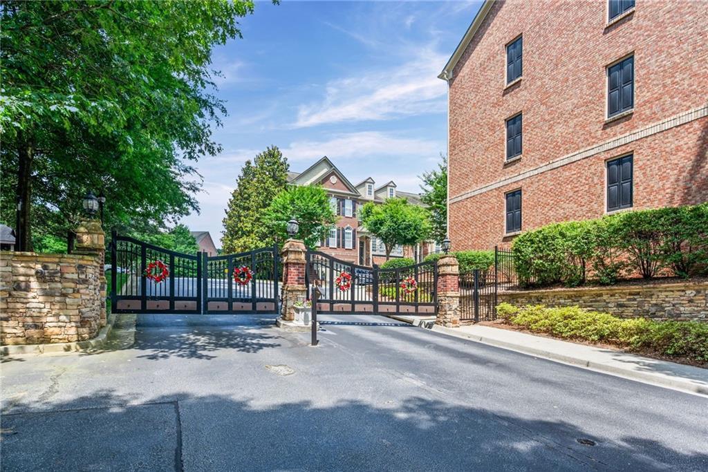 2873 Overlook Way, Atlanta, GA 30324