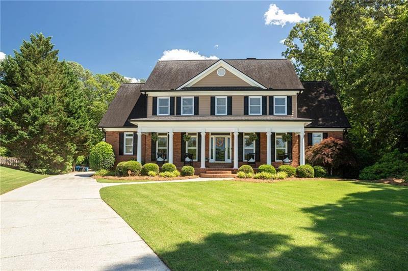395 Grove Ridge Dr., Loganville, GA 30052