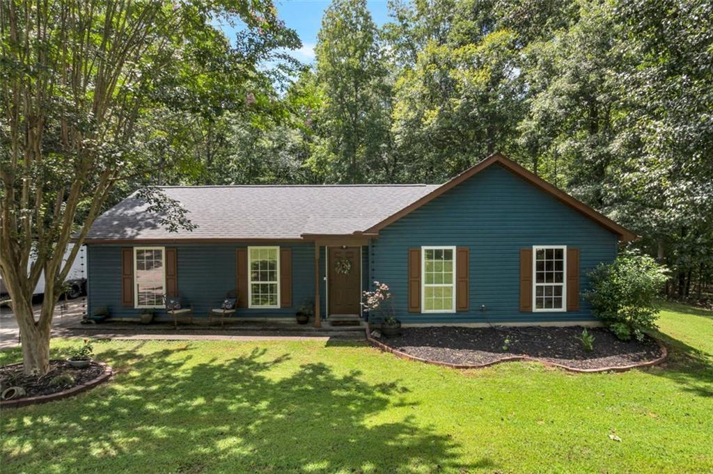 6707 Spring Head Dr., Flowery Branch, GA 30542
