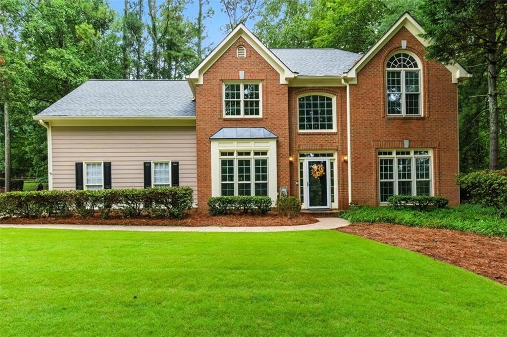 3274 Eagle Watch Dr., Woodstock, GA 30189