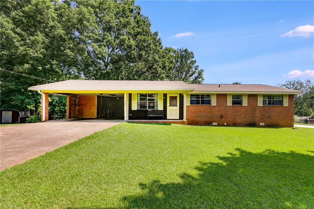4896 Central Church Rd., Douglasville, GA 30135