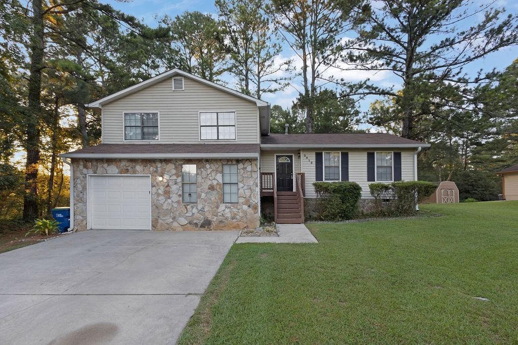 2515 Zane Dr., Atlanta, GA 30331