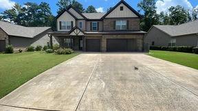 197 Weymouth Dr., Locust Grove, GA 30248