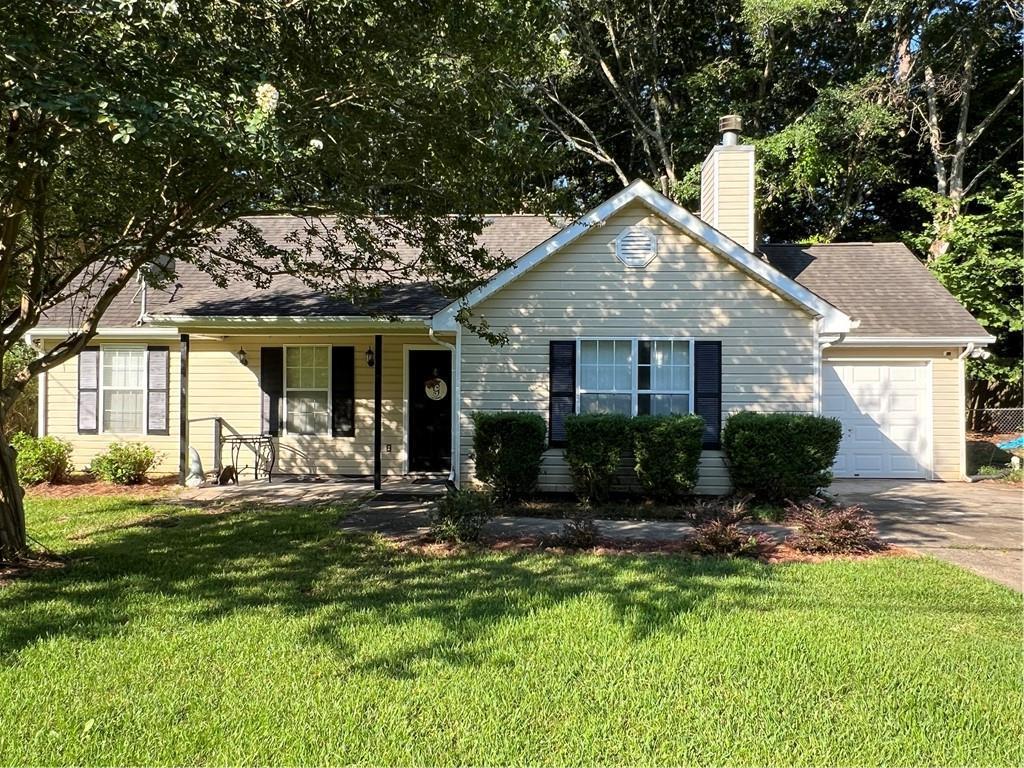 166 Barnetts Bridge Rd., Jackson, GA 30233