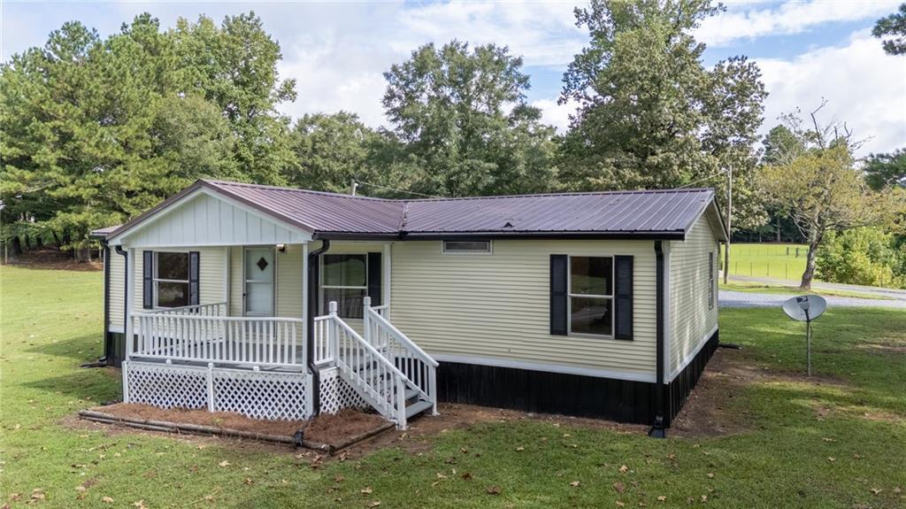 495 Cut Off Rd., Plainville, GA 30733