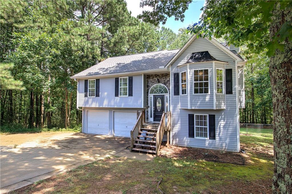 25 Briar Chase Ct., White, GA 30184