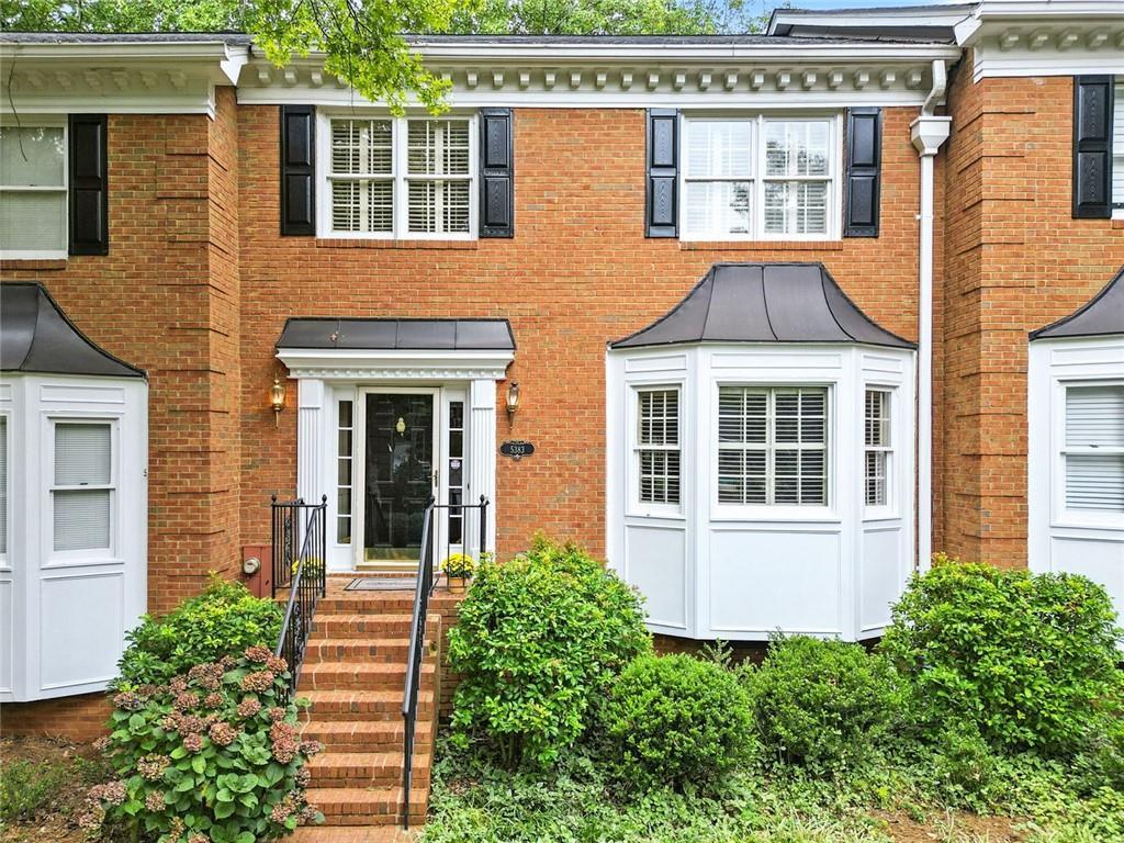 5383 Trentham Dr., Atlanta, GA 30338