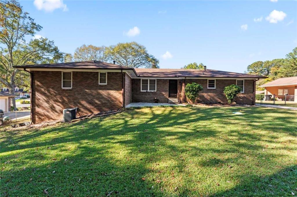 6418 Briarwood Ct., Riverdale, GA 30296