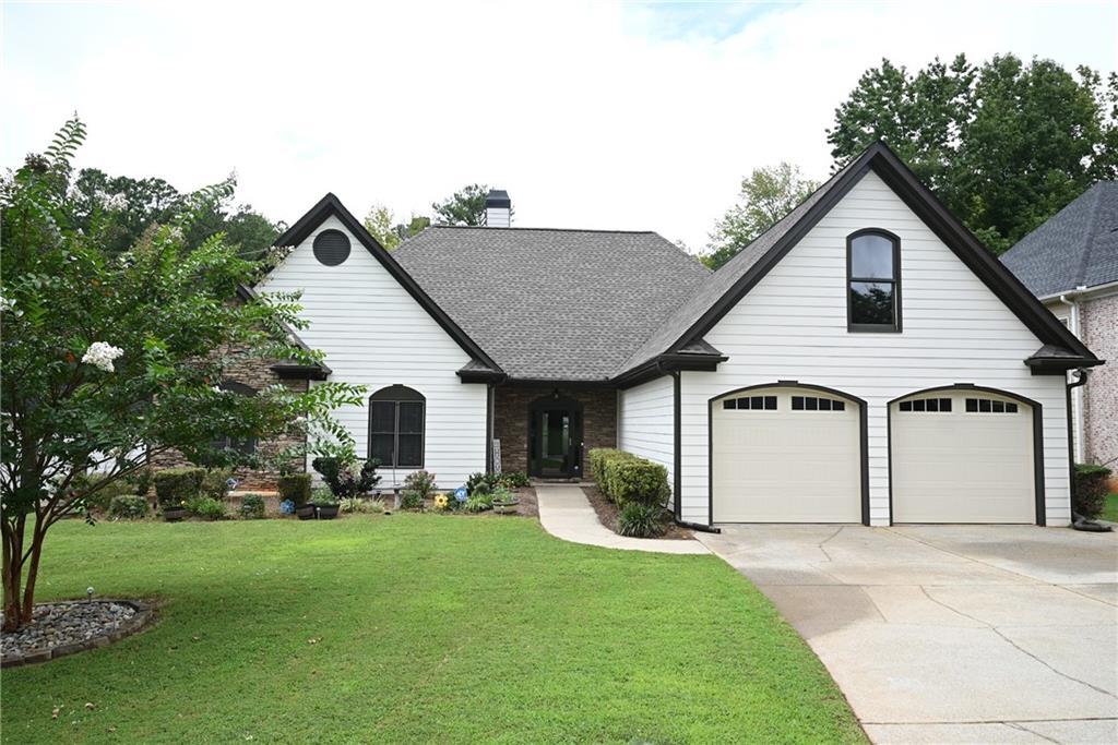 3221 Summer Stream Ln., Kennesaw, GA 30152
